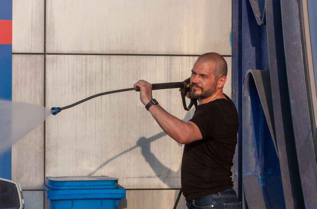 Choosing a Pressure Washing Company in South Florida