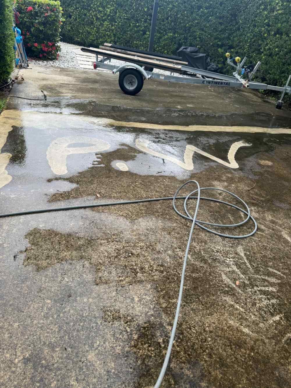 Residential pressure washing South Florida